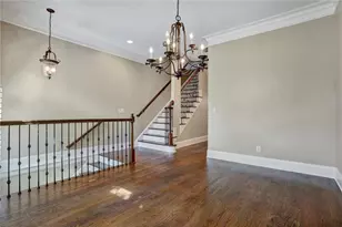 2443 Gatebury Cir, Atlanta, GA 30341 - Photo 13