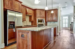 2443 Gatebury Cir, Atlanta, GA 30341 - Photo 19