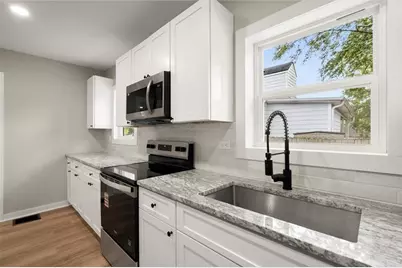 1332 Thurgood Street SW, Atlanta, GA 30314 - Photo 17