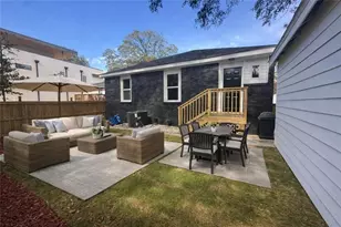 1332 Thurgood St SW, Atlanta, GA 30314 - Photo 49