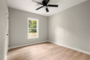 1332 Thurgood St SW, Atlanta, GA 30314 - Photo 13