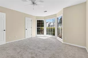 4590 Village Oaks Cir, Dunwoody, GA 30338 - Photo 21