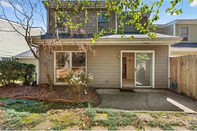 4590 Village Oaks Circle, Dunwoody, GA 30338 - Photo 39