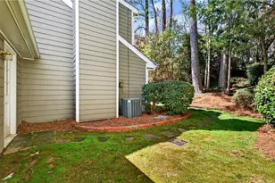 4590 Village Oaks Cir, Dunwoody, GA 30338 - Photo 45