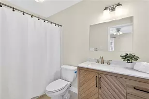 4590 Village Oaks Cir, Dunwoody, GA 30338 - Photo 35