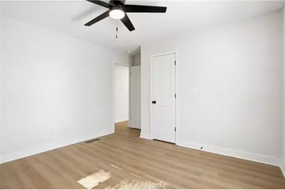 127 Perry Street, Loganville, GA 30052 - Photo 17