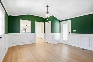 127 Perry St, Loganville, GA 30052 - Photo 3