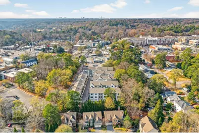 4455 Dandelion Lane, Atlanta, GA 30342 - Photo 37