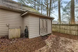 380 Indus Ln, Lawrenceville, GA 30044 - Photo 29