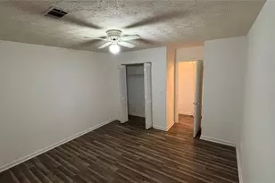 8501 Westchester Dr, Douglasville, GA 30134 - Photo 9