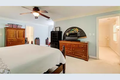 854 Newcastle Drive SW, Lilburn, GA 30047 - Photo 27