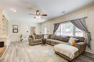 854 Newcastle Dr SW, Lilburn, GA 30047 - Photo 19