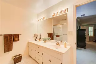 854 Newcastle Dr SW, Lilburn, GA 30047 - Photo 31