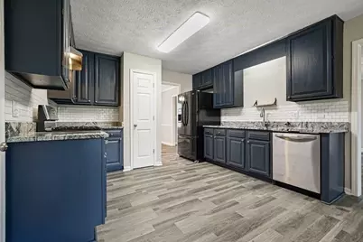 1012 Atherton Lane, Woodstock, GA 30189 - Photo 17