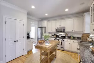 1376 Benteen Park Dr SE, Atlanta, GA 30315 - Photo 11