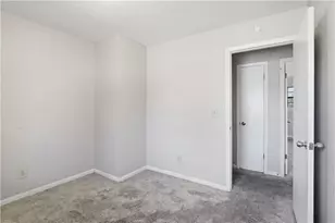 5641 Clifton Pl, Stone Mountain, GA 30087 - Photo 15