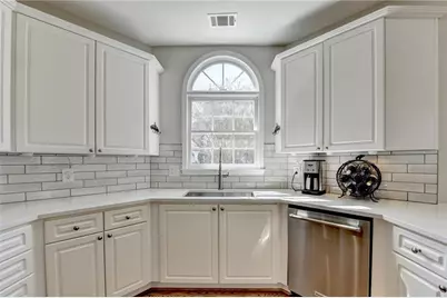 10330 Groomsbridge Road, Johns Creek, GA 30022 - Photo 25