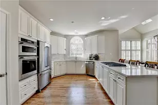 10330 Groomsbridge Rd, Johns Creek, GA 30022 - Photo 23