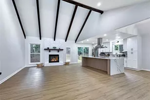 3741 Northpoint Dr, Marietta, GA 30062 - Photo 17