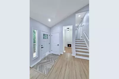 3741 Northpoint Drive, Marietta, GA 30062 - Photo 9