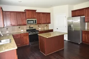 1365 Slate Bend Dr, Dacula, GA 30019 - Photo 3