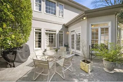 300 Nell Court, Atlanta, GA 30342 - Photo 37