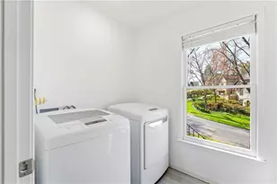 33 Plantation Dr NE, Atlanta, GA 30324 - Photo 23