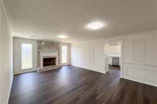 428 Macon St, Lagrange, GA 30241 - Photo 3