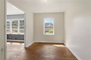 256 Silver Springs Cir SW, Atlanta, GA 30310 - Photo 13