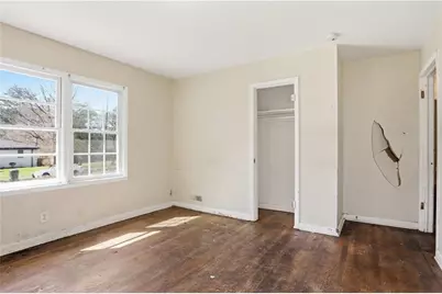 256 Silver Springs Circle SW, Atlanta, GA 30310 - Photo 17