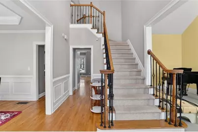 292 Double Gate Way, Sugar Hill, GA 30518 - Photo 5