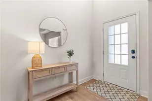 6222 Sapphire Ct, Sugar Hill, GA 30518 - Photo 5