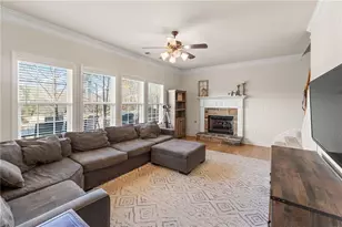 6222 Sapphire Ct, Sugar Hill, GA 30518 - Photo 17