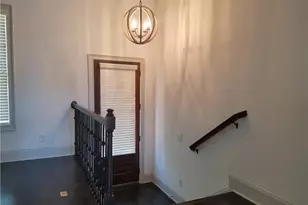 1212 Virginia Ct, Atlanta, GA 30306 - Photo 9