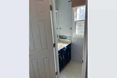 1237 Raleigh Way, Lawrenceville, GA 30043 - Photo 11