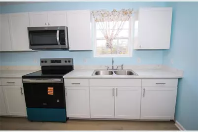 5674 Maiden Lane, Lula, GA 30554 - Photo 9