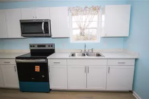 5674 Maiden Ln, Lula, GA 30554 - Photo 9