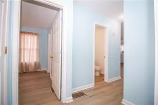 5674 Maiden Ln, Lula, GA 30554 - Photo 11