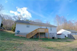 5674 Maiden Ln, Lula, GA 30554 - Photo 23