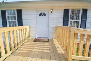 5674 Maiden Ln, Lula, GA 30554 - Photo 3