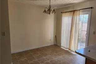 2935 Fields Dr, Lithonia, GA 30038 - Photo 5