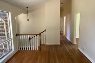 6840 Sunny Brook Ln NE, Atlanta, GA 30328 - Photo 7