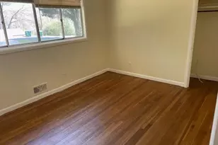 6840 Sunny Brook Ln NE, Atlanta, GA 30328 - Photo 5