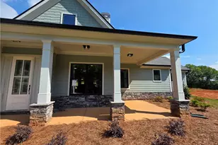 105 Maney Dr, Statham, GA 30666 - Photo 3