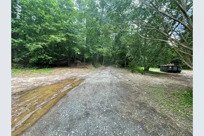 5817 Orouke Road, Buford, GA 30518 - Photo 7