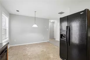 6816 Mahonia Pl, Lithonia, GA 30038 - Photo 9