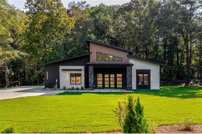 670 Loganville Highway, Winder, GA 30680 - Photo 1