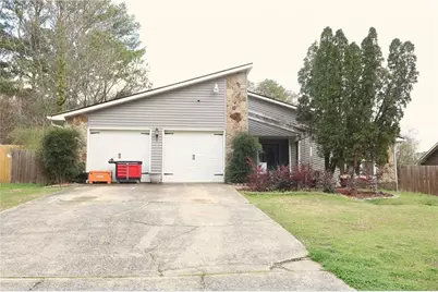 9396 Forest Knoll Drive, Jonesboro, GA 30238 - Photo 1