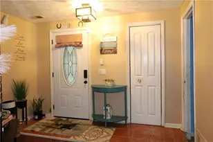 9396 Forest Knoll Dr, Jonesboro, GA 30238 - Photo 3