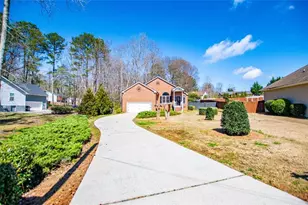 108 Hunter Way, Carrollton, GA 30116 - Photo 5